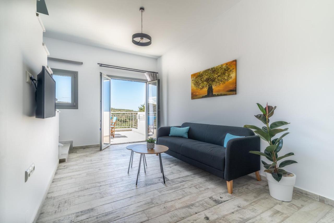 Magriplis Hill Apts 구베스 외부 사진