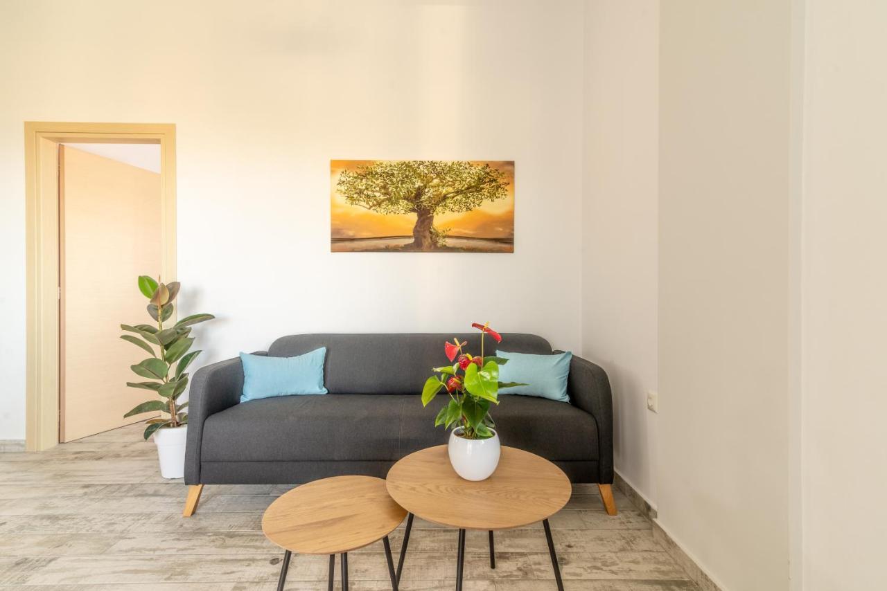 Magriplis Hill Apts 구베스 외부 사진